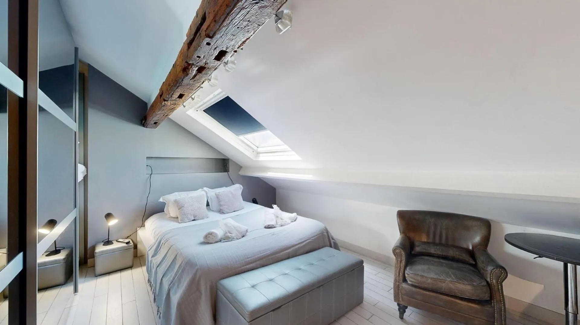Bluestay 201 - Superb Apartment In Paris