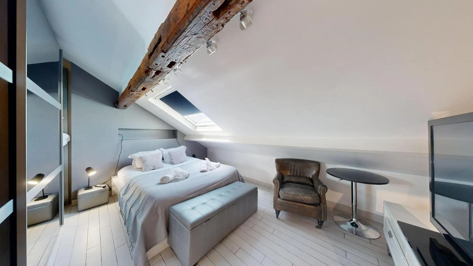 Bluestay 201 - Superb Apartment In Paris Rum i privatbostad